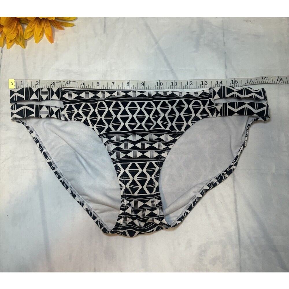 Time and Tru  Bikini Bottoms Women's Medium 8/10 Black & White Swim Bottoms (qq)